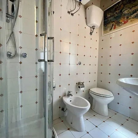 La Casa Degli Affreschi * Sperlonga